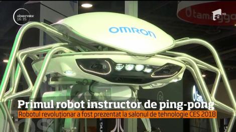 Primul robot instructor de tenis de masă