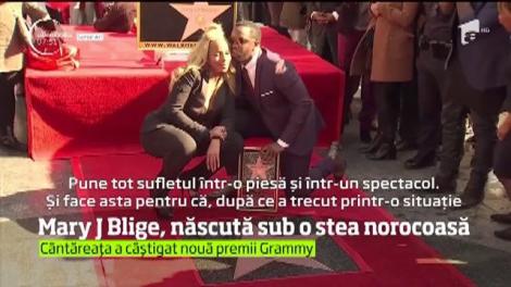 Mary J. Blige a primit o stea pe bulevardul celebrităţilor de la Hollywood