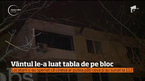 Rafalele de vânt au făcut pagube în Constanţa! Locatarii au fost îngroziți de ceea ce au văzut