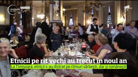 Zeci de mii de etnici din România au încins ringul la petrecerile de Revelion pe rit vechi