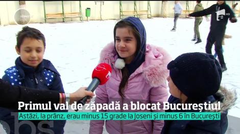 Câteva ore de ninsoare au paralizat Capitala! În prima zi de şcoală, a fost haos pe şosele, iar zeci de oameni au ajuns la spitale cu fracturi