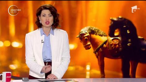 VIRAL / Unui bărbat din Sighișoara i-a fost milă să-și lase calul în frig, la ușa barului, și l-a luat cu el. Ce a lăsat în urmă, pe podea, este o sarcină de coşmar pentru orice femeie de serviciu. Reacția clienților este de milioane