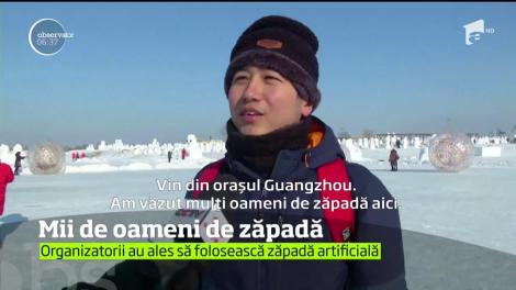 O armată de oameni de zăpadă a invadat un parc din nord-estul Chinei