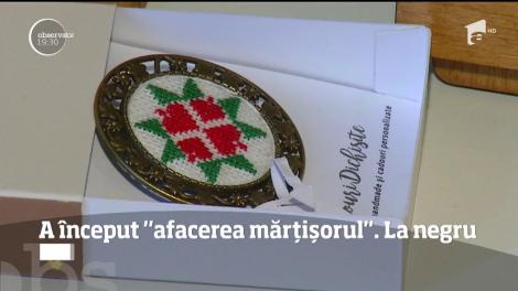 Afacerea Mărţişorul a început în mijlocul iernii! Românii se grăbesc să cumpere mici daruri pentru începutul primăverii