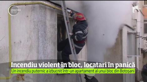 Momente de panică, într-un bloc din Botoşani. Un incendiu violent a izbucnit într-unul dintre apartamente, iar fumul a inundat mai multe locuinţe