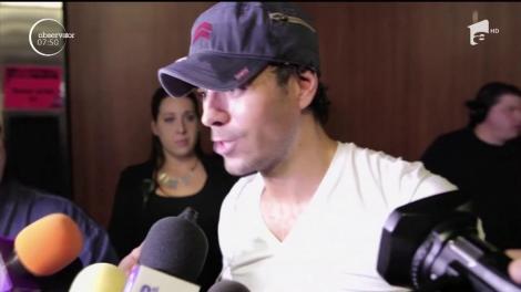 Enrique Iglesias a dat în judecată fosta sa companie de înregistrări, Universal