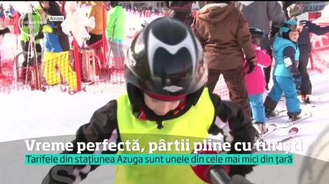 Vreme perfectă, pârtii pline cu turiști