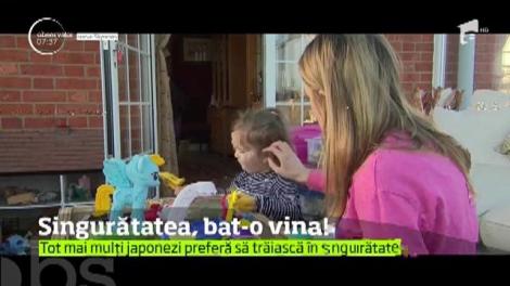 Tot mai mulți oameni se confruntă cu singurătatea