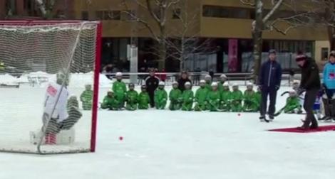 Sportivă împătimită, Ducesa de Cambridge şi-a demonstrat talentul pe terenul de hochei