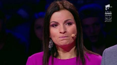 Runda 2. ”Dezastru! Sper să prindem runda a șasea!” Indianul le-a adus ghinion. Suma de bani a scăzut considerabil