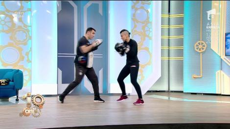 Demonstrație de K1, cu Cristiana „Mongol” Stancu