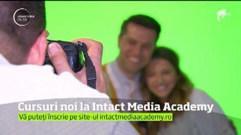 Intact Media Academy continuă înscrierile pentru prima serie din acest an la cursurile de Prezentator şi Reporter TV