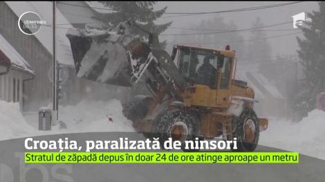 Iarna le dă bătăi de cap europenilor! În Croația, stratul de zăpadă depus în doar 24 de ore atinge aproape un metru