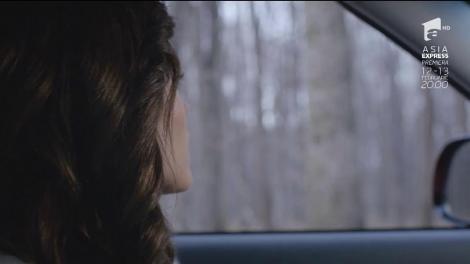 Alex Iova (interpretat de Petru Păun) părăseşte casa familiei Caragea