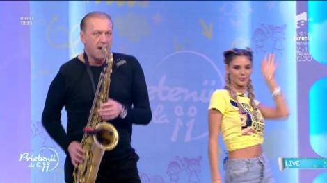 Piesa „Havana”, într-o versiune ce te va cuceri imediat! Flavius Teodosiu a făcut show de zile mari la „Prietenii de la 11”!