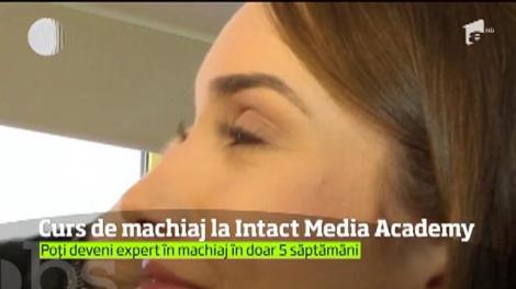 Cum ajungi un make-up artist de succes! Vino să faci un curs de machiaj la Intact Media Academy!