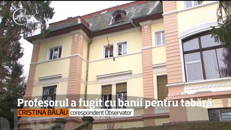Un profesor a furat banii unor elevi care doreau să meargă în tabără