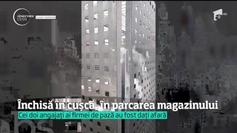 Paznicii unui supermarket din Satu Mare au închis o femeie într-o cuşcă