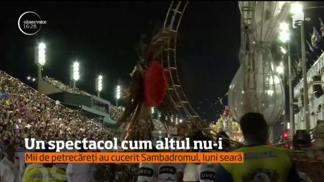 Maratonul se samba la Rio de Janeiro, un spectacol unic, plin de culoare