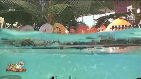 Răsfăţul zilei! Vlăduţ prepară tăiței de orez cu creveți