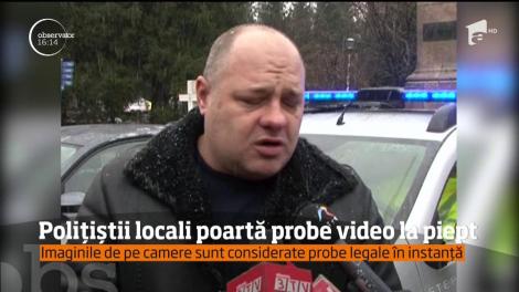 Polițiștii locali din Craiova poartă camere de luat vederi la piept