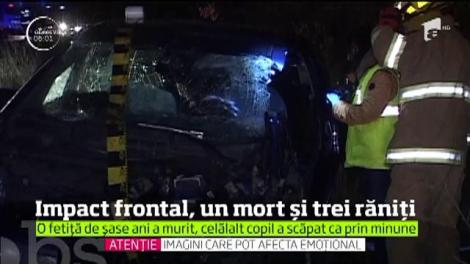Impact frontal. Maşina unei familii a fost implicată într-un accident teribil