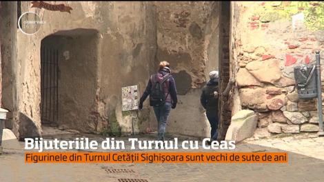 Povestea figurinelor din Turnul cu Ceas al Cetăţii Sighişoara, care funcţionează neîncetat de 4 secole