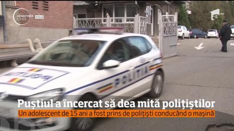 Un adolescent de 15 ani din Craiova, prins fără permis la volan, a încercat să-i mituiască pe poliţişti