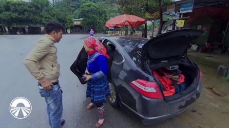 Liviu Vârciu, strivit de o vietnameză: "Mică, mică, dar e grea. Mi-a amorţit piciorul!"