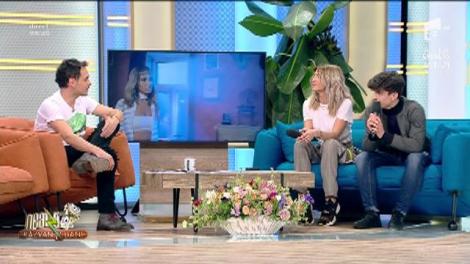 Piesa "Doar noi" a fost lansată de către Mark Stam, dar acum beneficiază și de vocea Alinei Eremia