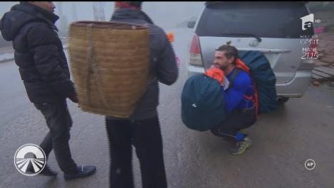 ”Am ajuns să mă milogesc!” Dorian Poapa cade în genunchi, iar Raluka își spune rugăciunile cu gândul la o minune: ”Te rog! Te rog, Doamne, din toată inima mea, ajută-mă să...”