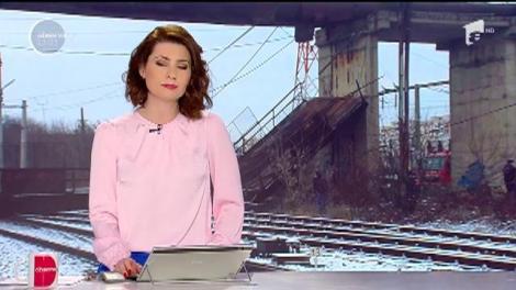 Pasarelă prăbușită peste calea ferată din Gara de Vest din Ploiești
