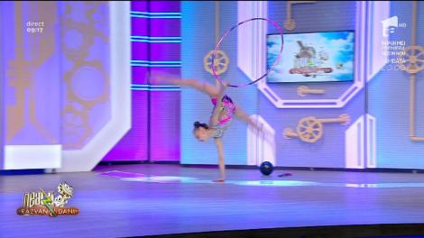 Denisa Stoian, demonstrație de gimnastică ritmică la Neatza