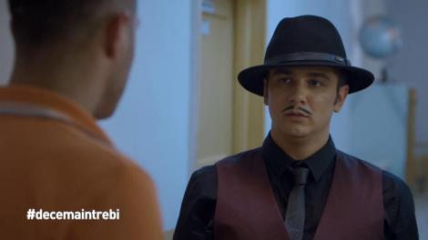 Profesorul "Decemaintrebi" le spune studenților notele în urma examenului susținut