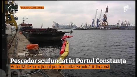 Un pescador s-a scufundat în Portul Constanţa, după ce ambarcaţiunea, destul de veche, s-ar fi umplut de apă