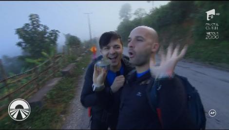 Momente grele la “Asia Express”. Andrei Ștefănescu, sărbătorit cu o conservă de ziua lui:  “Am suflat în scobitori, mi-am pus şi dorinţă”