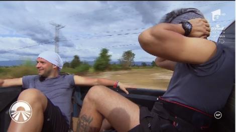 Vârciu își pune mâna la ochi! Emoții mari pe șosea, în mașina unui vitezoman: ”Mi-a fost frică. Mergea foarte tare. Avea 200 de km/h! Dacă punea frână, ajungeam primii la finiș!”