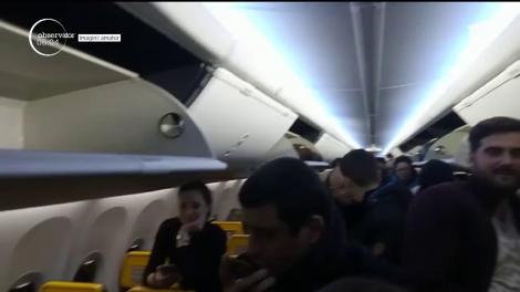 România e PARALIZATĂ  de gerul cumplit! Mai multe zboruri au fost întârziate sau anulate din cauza vremii