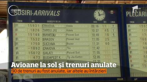 Viscolul a dat peste cap traficul feroviar, dar şi aerian! 120 de români sunt blocaţi de ieri pe Aeroportul din Roma