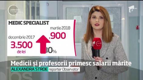 Medicii și profesorii primesc salarii mărite