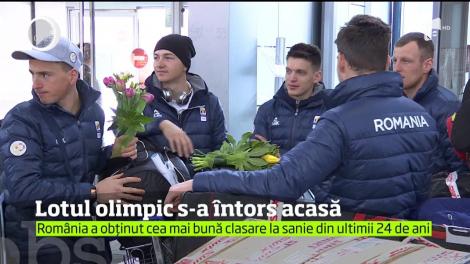 Lotul olimpic s-a întors acasă