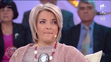 Totul pentru dragoste. Fatma a rămas singură la 18 ani! Căsnicie de coșmar cu soțul medic