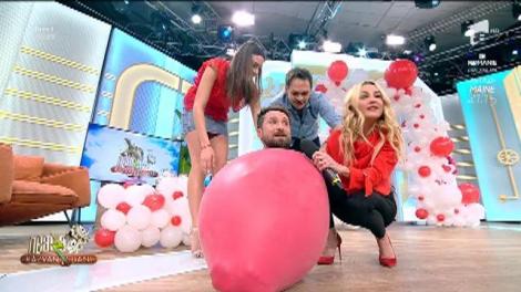 Atenție, fetelor! Mărțișorul Dani Oțil, surpriză de 1 Martie
