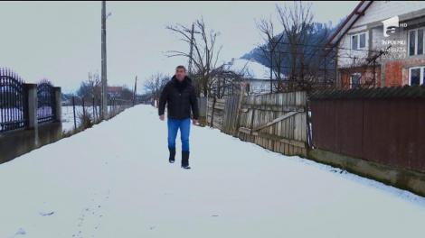 Gemele au pus-o pe Dana Săvuică la treburile gospodărești. Vedeta este pusă să mulgă vaca: ”Nu pot să trag, mi-e milă de ea. Mă doare pe mine...”