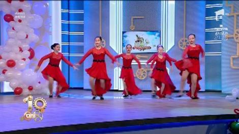 AMD School dansează, la Neatza, pe ritmuri spaniole