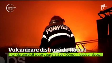 Incendiu violent într-un cartier din Galaţi. O vulcanizare şi un depozit de cauciucuri au fost mistuite de flăcări