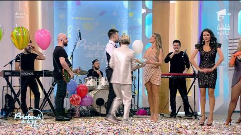 Live! La un an de "Prietenii de la 11", Florin Ristei cântă manele