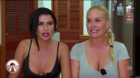 Cruduţa, schimb de pantaloni cu un trecător: "Îi plăcea nebunului că îi dau izmenele jos!"