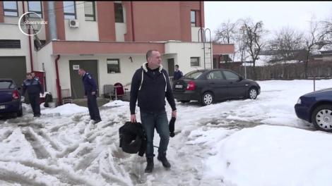 După o noapte în arest, Leo de la Strehaia a fost eliberat sub control judiciar