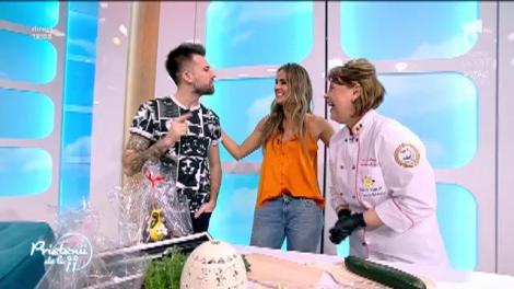 Cea mai tare rețetă a fost pregătită la „Prietenii de la 11”! Cum se face o "Trilogie de pește cu unt aromatizat”?